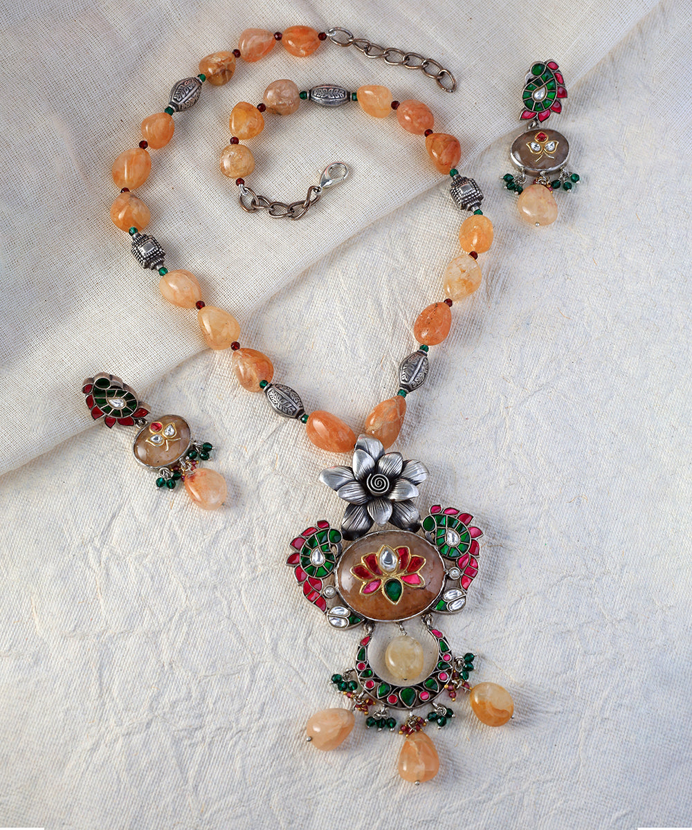 Alira_Handcrafted_Oxidised_Pure_Silver_Multicolor_Necklace_Set_Kundan_WeaverStory_01