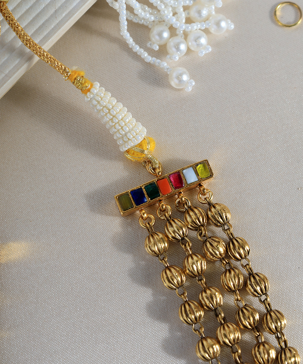 Rudvika_Handcrafted_Golden_Pure_Silver_Necklace_With_Kundan_WeaverStory_02
