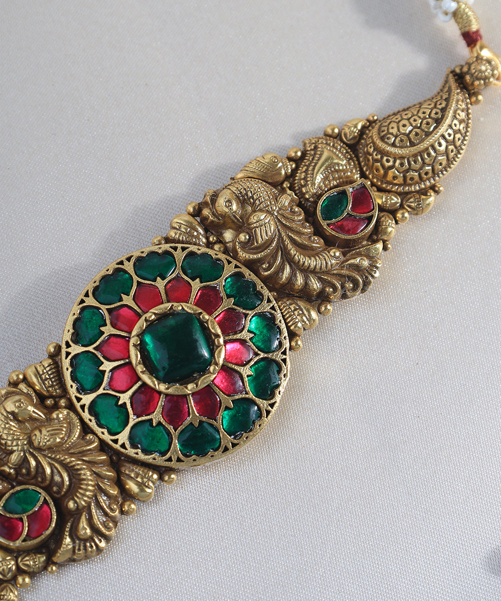 Asmira_Handcrafted_Golden_Pure_Silver_Necklace_With_Kundan_WeaverStory_02