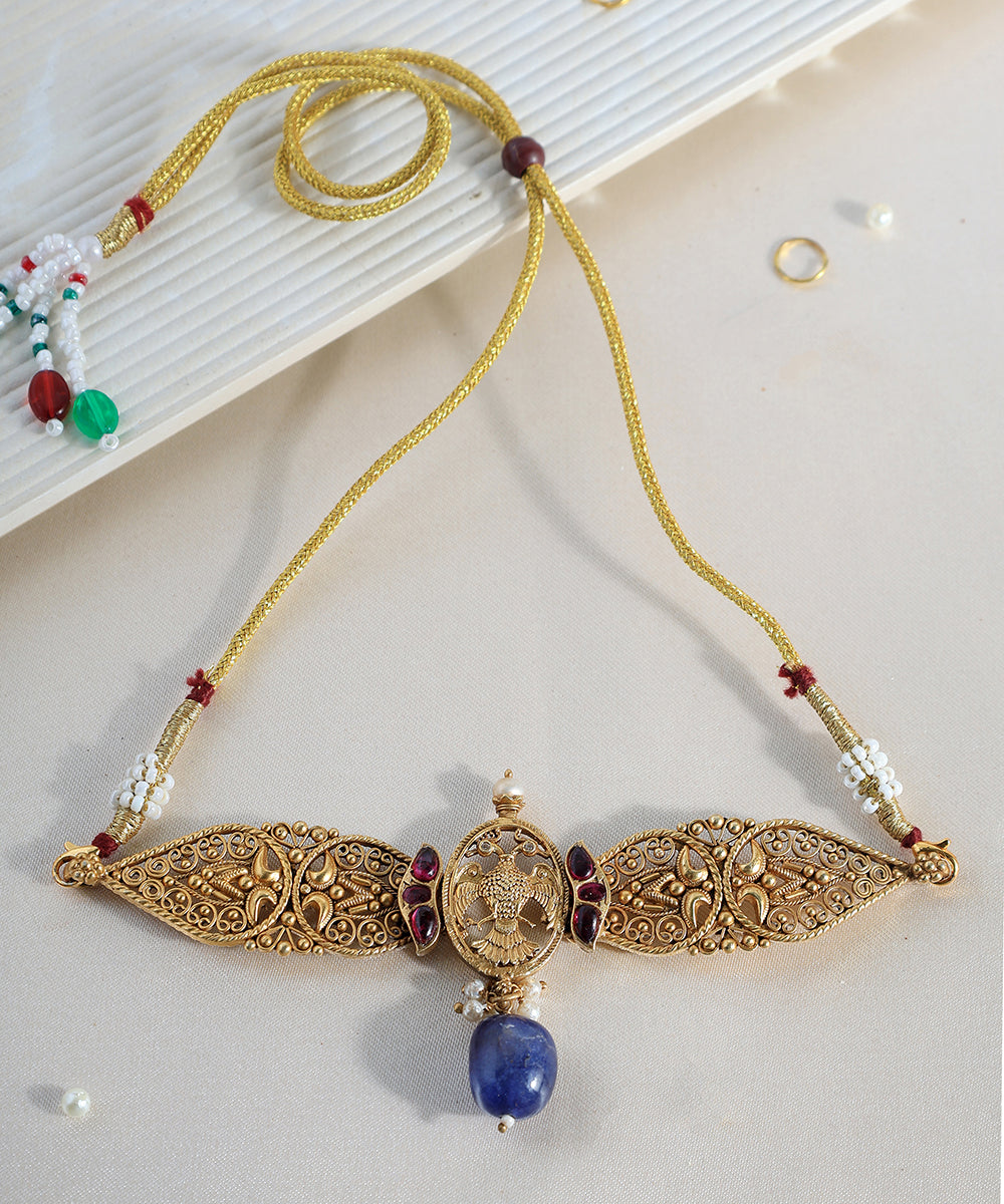 Bhavisha_Handcrafted_Golden_Pure_Silver_Necklace_With_Kundan_WeaverStory_01