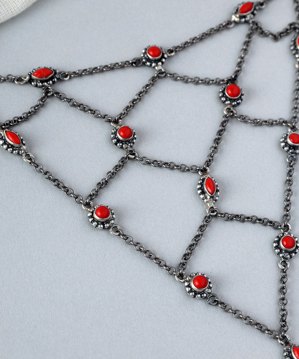 Uttama_Handcrafted_Oxidised_Pure_Silver_Bracelet_With_Coral_Semi_Precious_Stones_WeaverStory_03