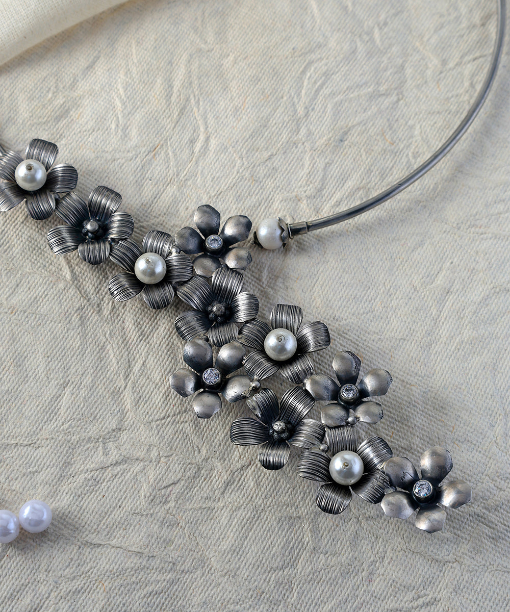 Anagha_Handcrafted_Oxidised_Pure_Silver_Necklace_WeaverStory_02