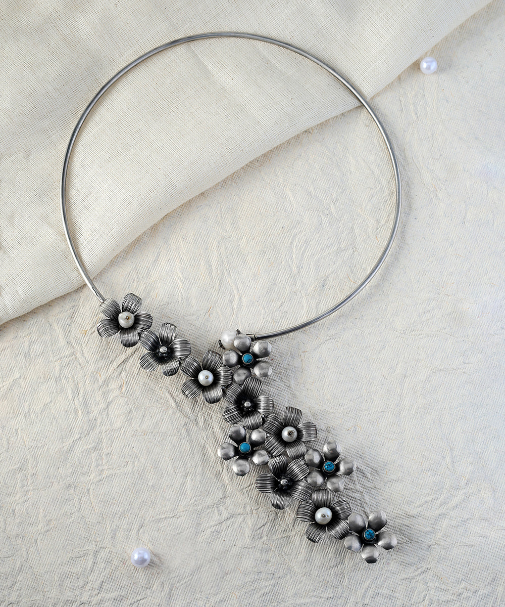Bhavyata_Handcrafted_Oxidised_Pure_Silver_Necklace_WeaverStory_01