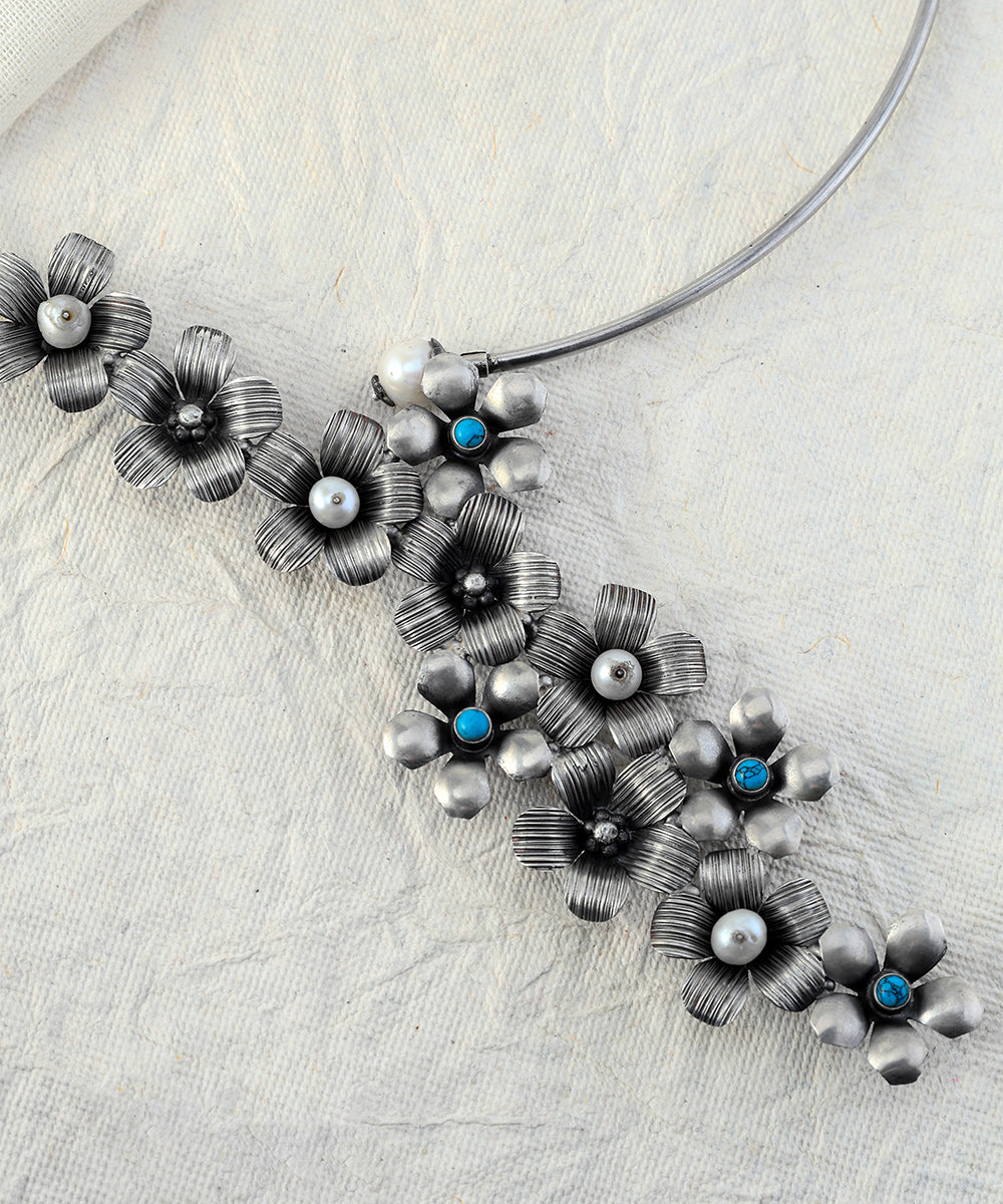 Bhavyata_Handcrafted_Oxidised_Pure_Silver_Necklace_WeaverStory_02