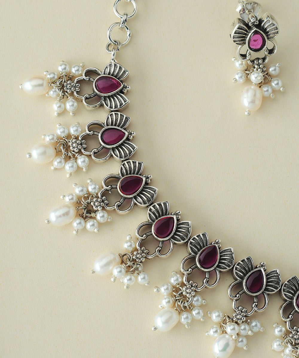 Kshirja_Handcrafted_Oxidised_Pure_Silver_Necklace_Set_With_Pearls_WeaverStory_02