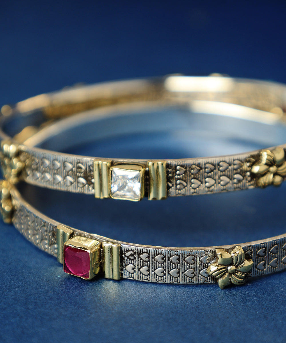 Akshita_Handcrafted_Oxidised_Pure_Silver_Bangles_WeaverStory_02