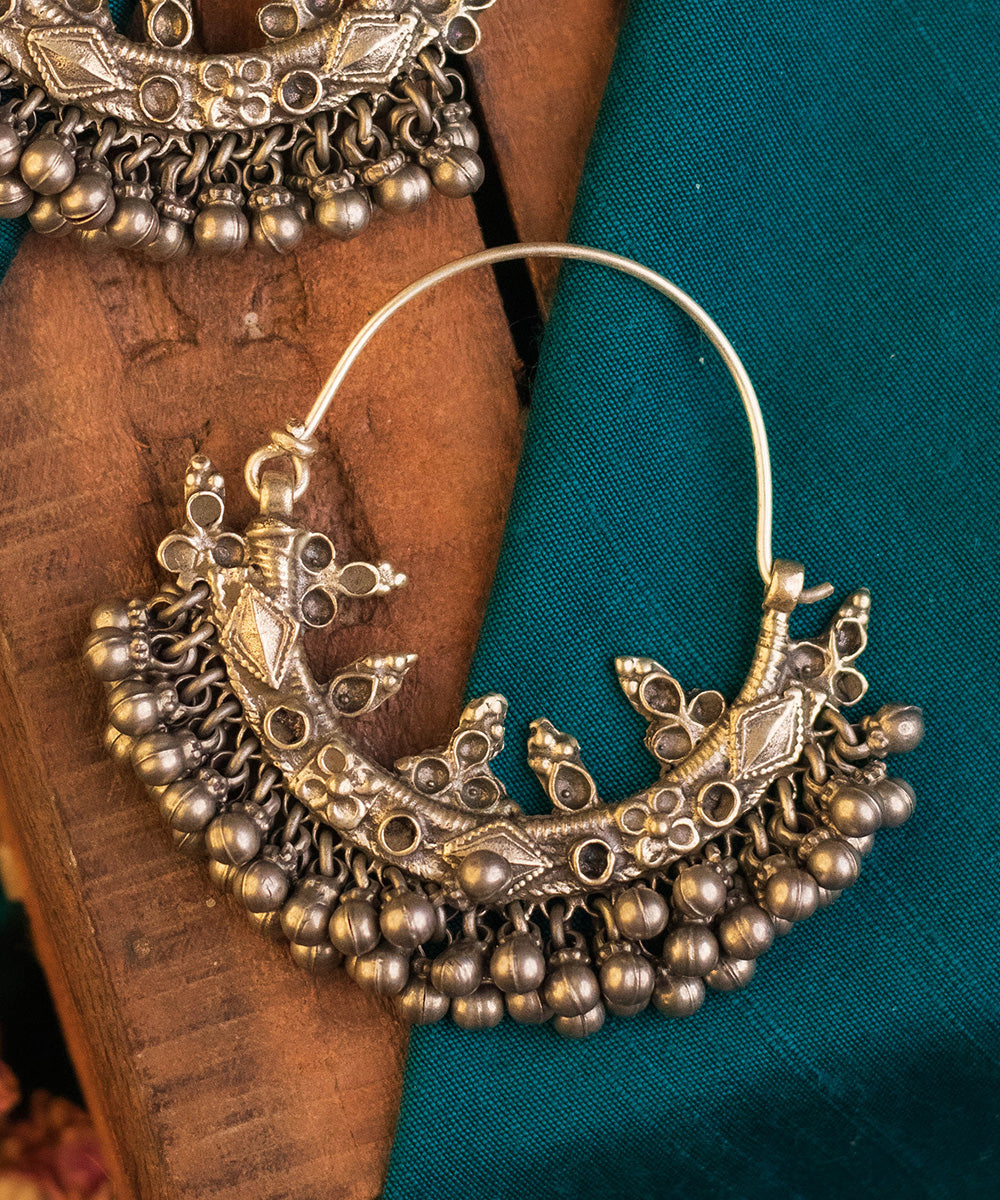 Bansari_Handcrafted_Pure_Silver_Earrings_WeaverStory_02