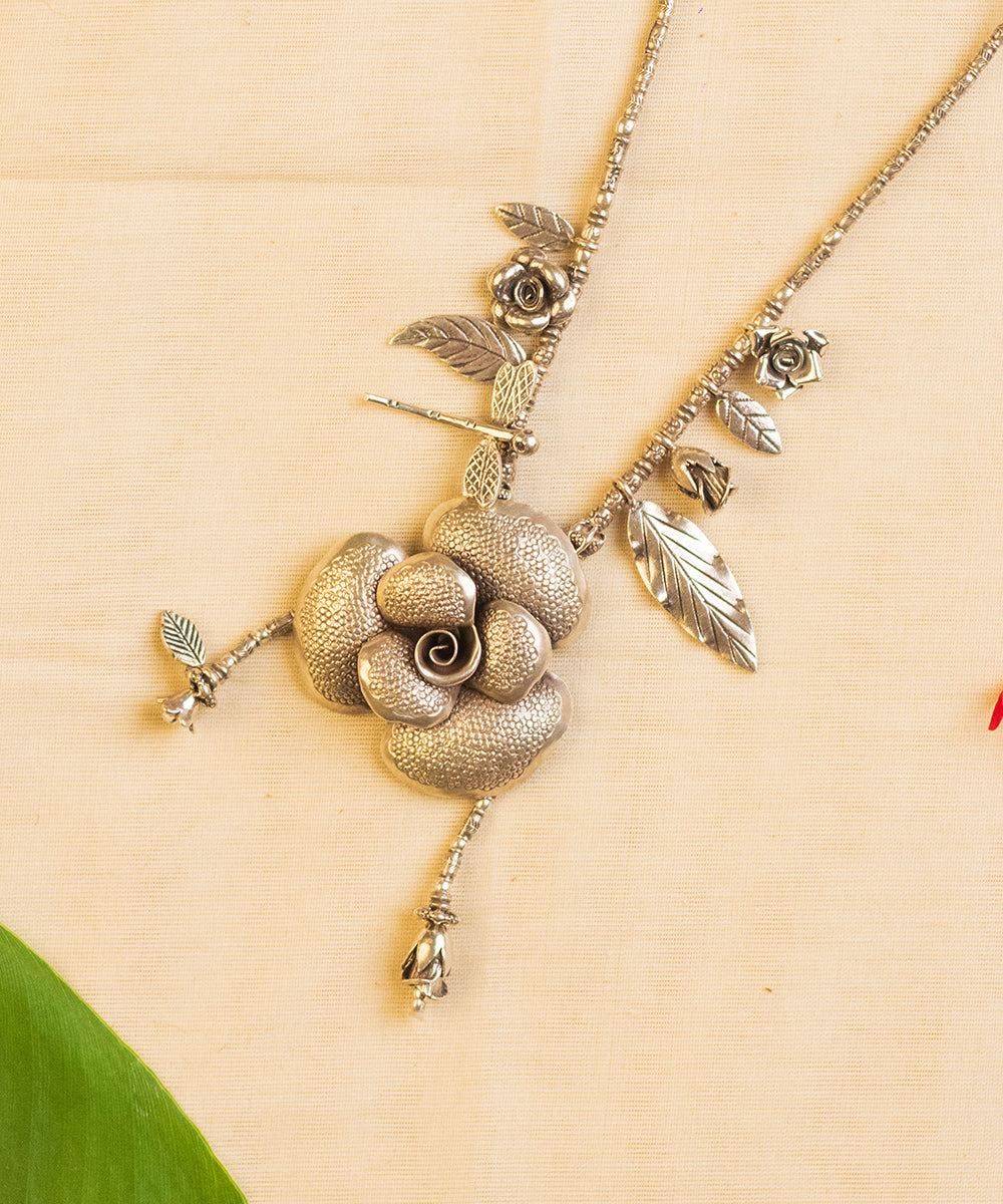 Siara_Handcrafted_Pure_Silver_Necklace_WeaverStory_02