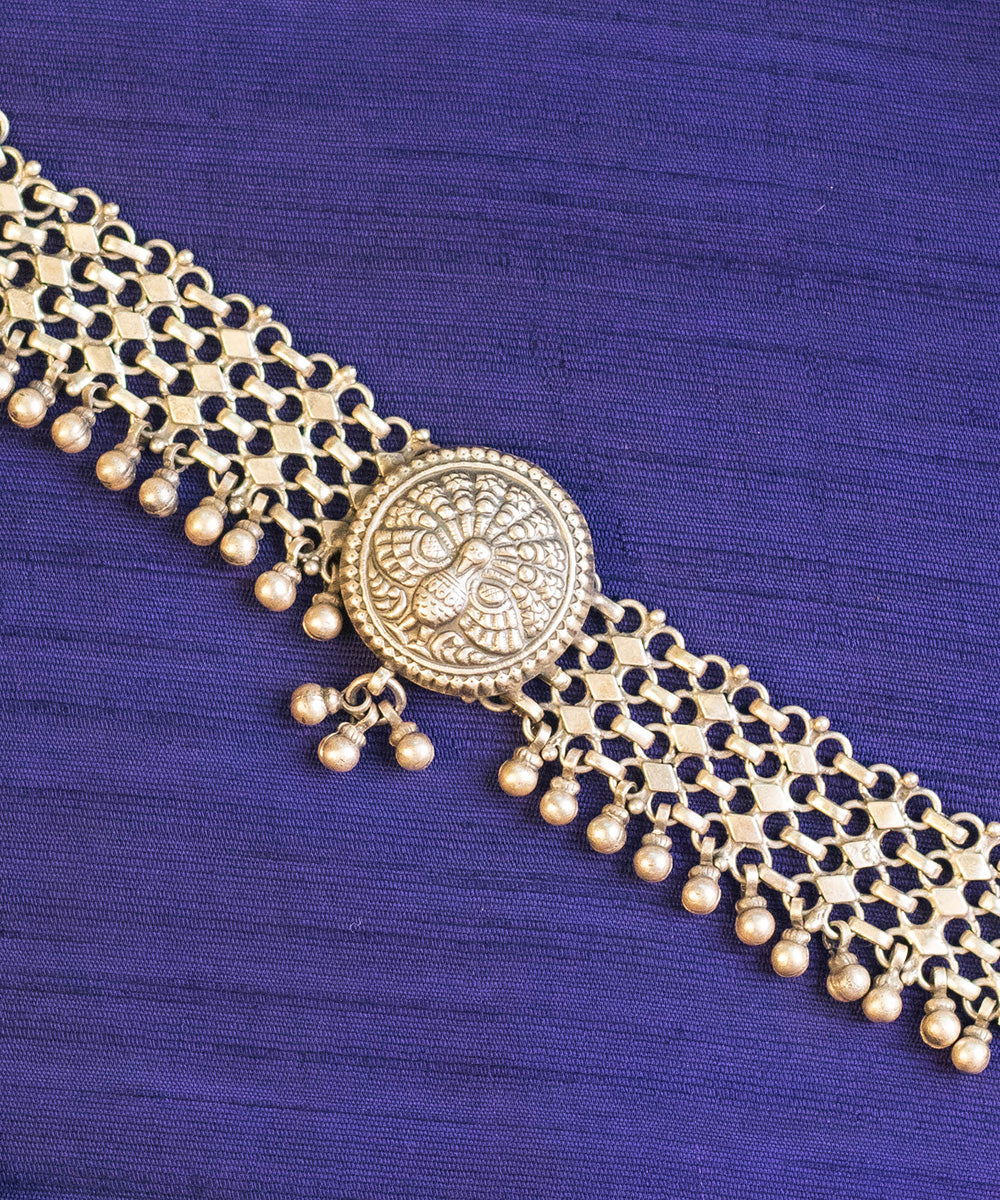 Zarna_Handcrafted_Pure_Silver_Necklace_WeaverStory_02