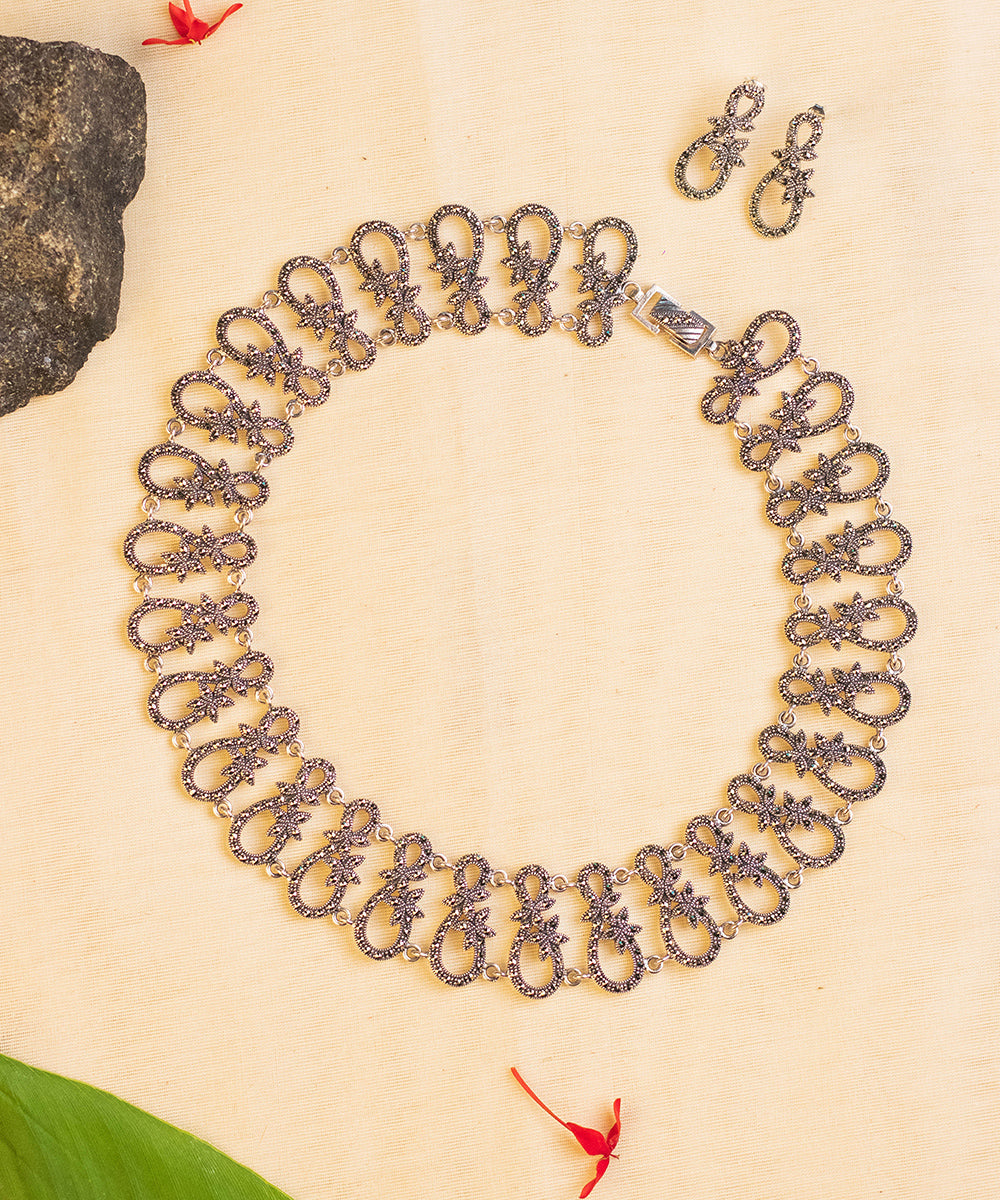 Basabi_Handcrafted_Pure_Silver_Necklace_Set_With_Marcasite_WeaverStory_01