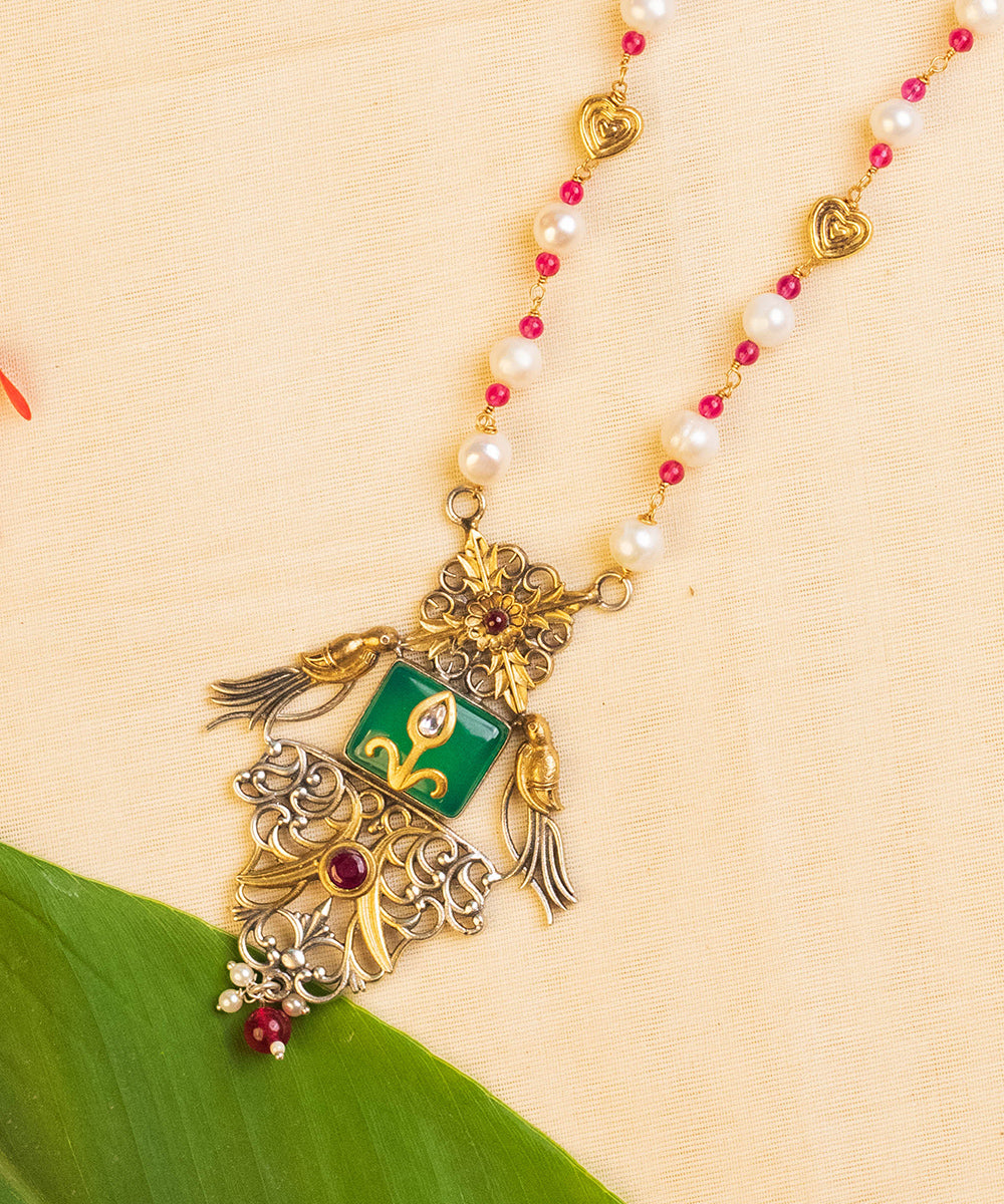 Darika_Handcrafted_Pure_Silver_Necklace_Set_With_Kundan_WeaverStory_02