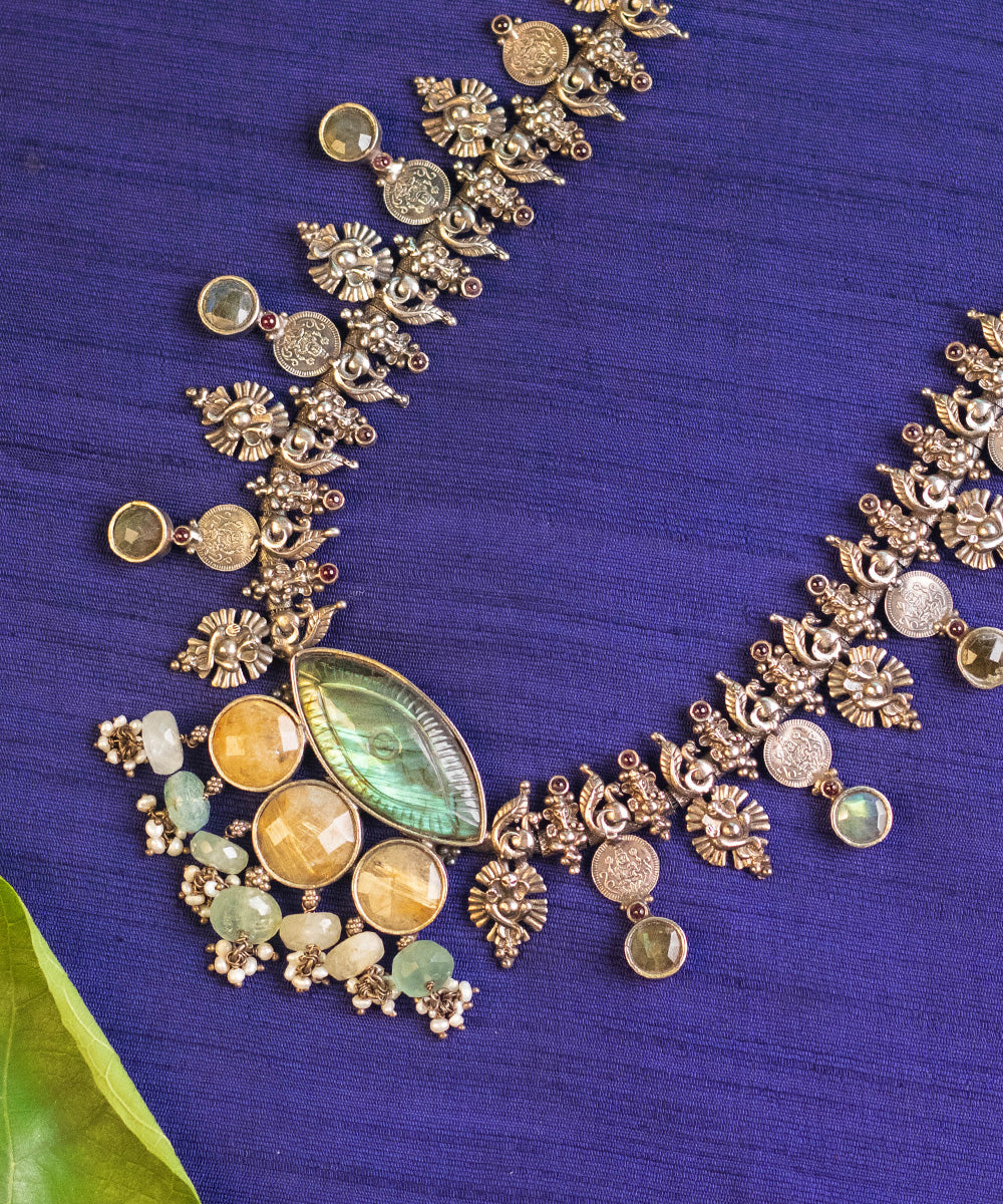 Jesna_Handcrafted_Pure_Silver_Necklace_With_Labradorite_and_Pearls_WeaverStory_02