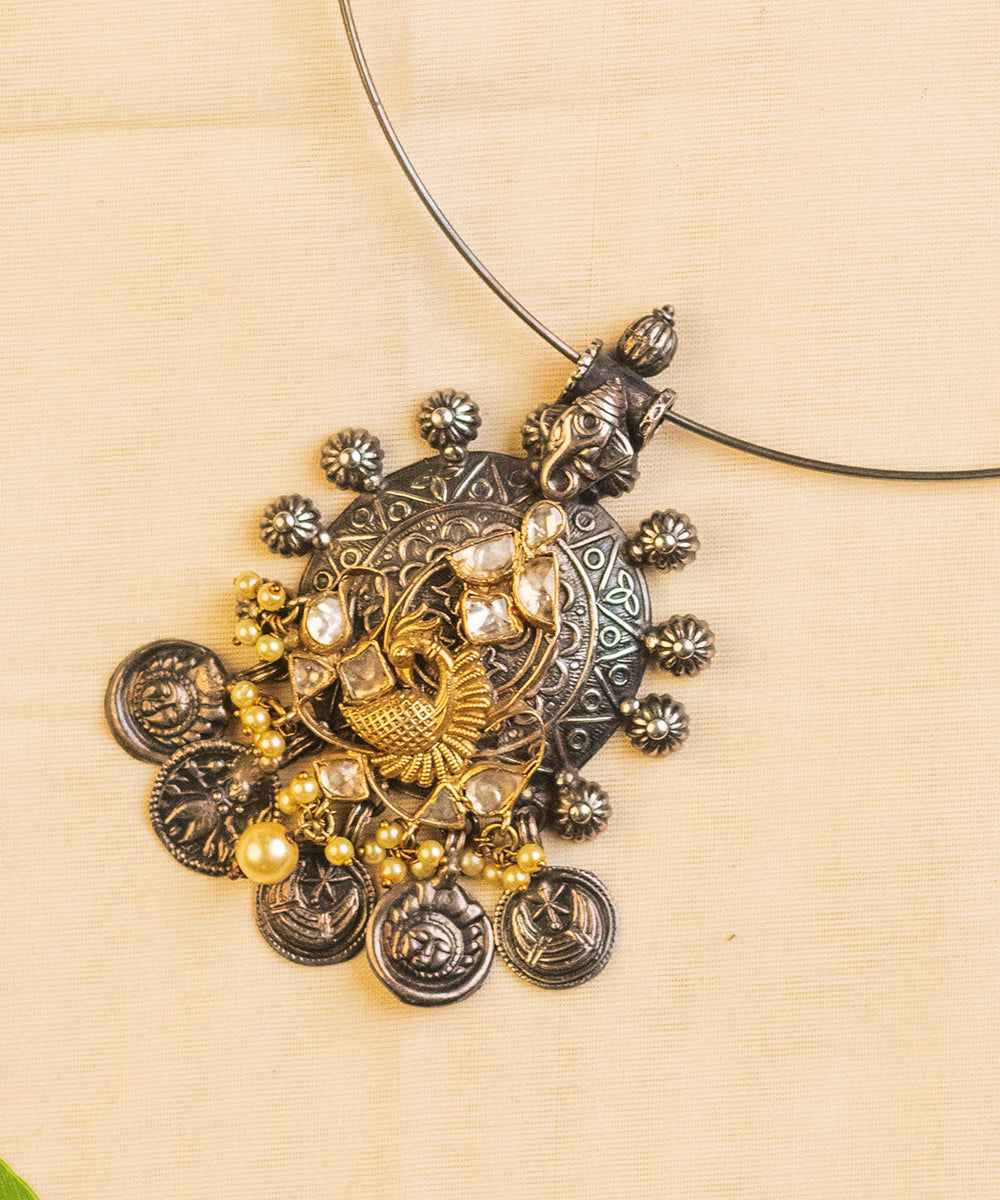 Karthi_Handcrafted_Pure_Silver_Necklace_With_Kundan_WeaverStory_02