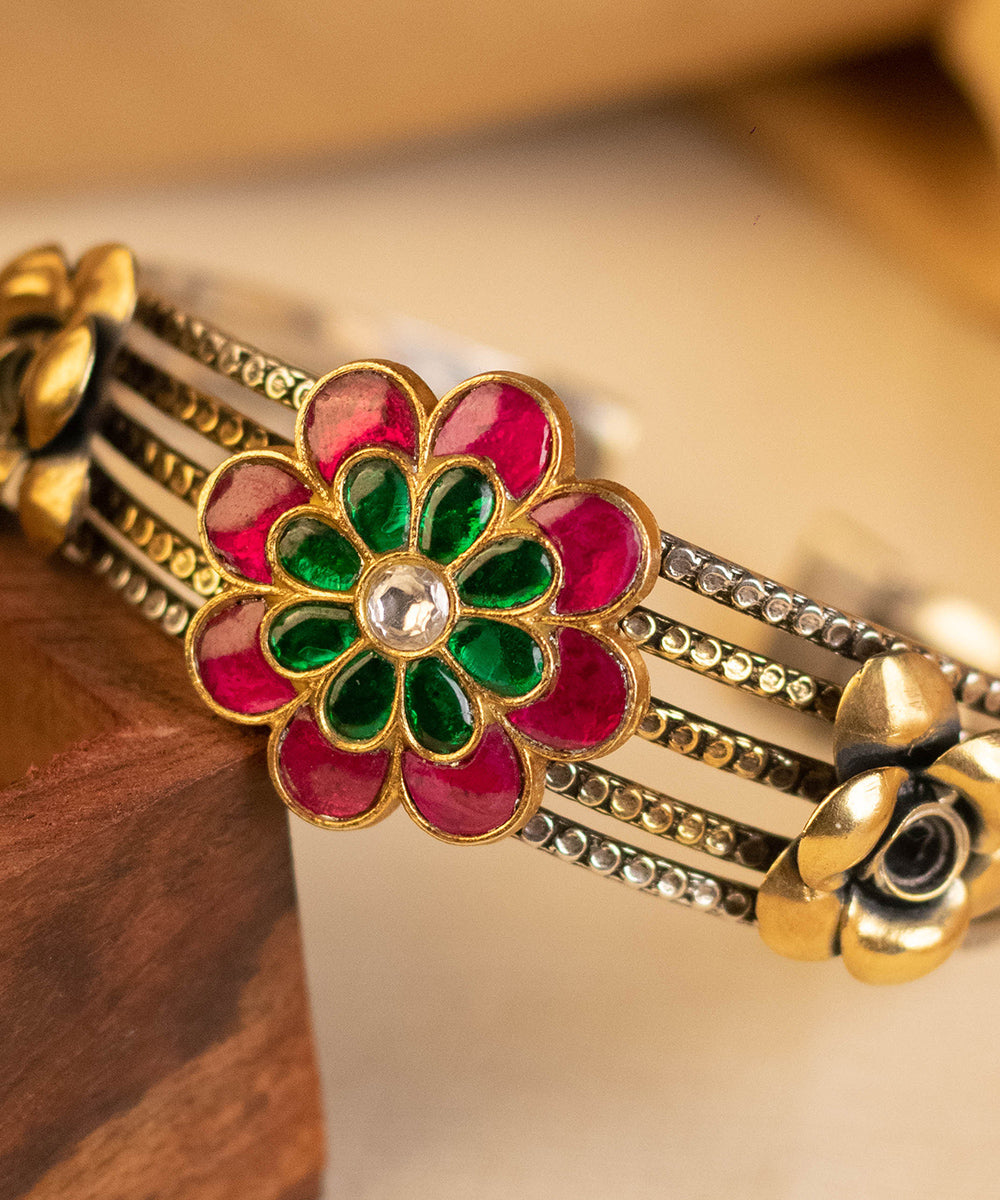 Aarki_Handcrafted_Pure_Silver_Bangle_With_Kundan_WeaverStory_02