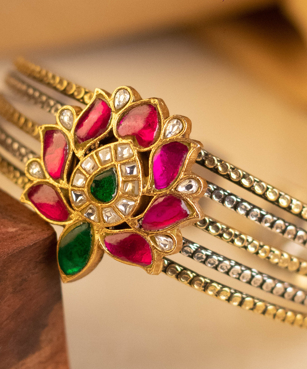 Fawiza_Handcrafted_Pure_Silver_Bangle_With_Kundan_WeaverStory_02