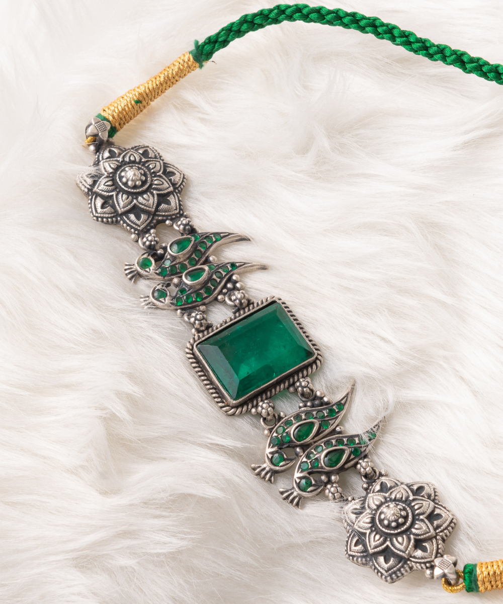 Fiza_Necklace_With_Green_Stones_Handcrafted_in_Oxidised_Pure_Silver_WeaverStory_02