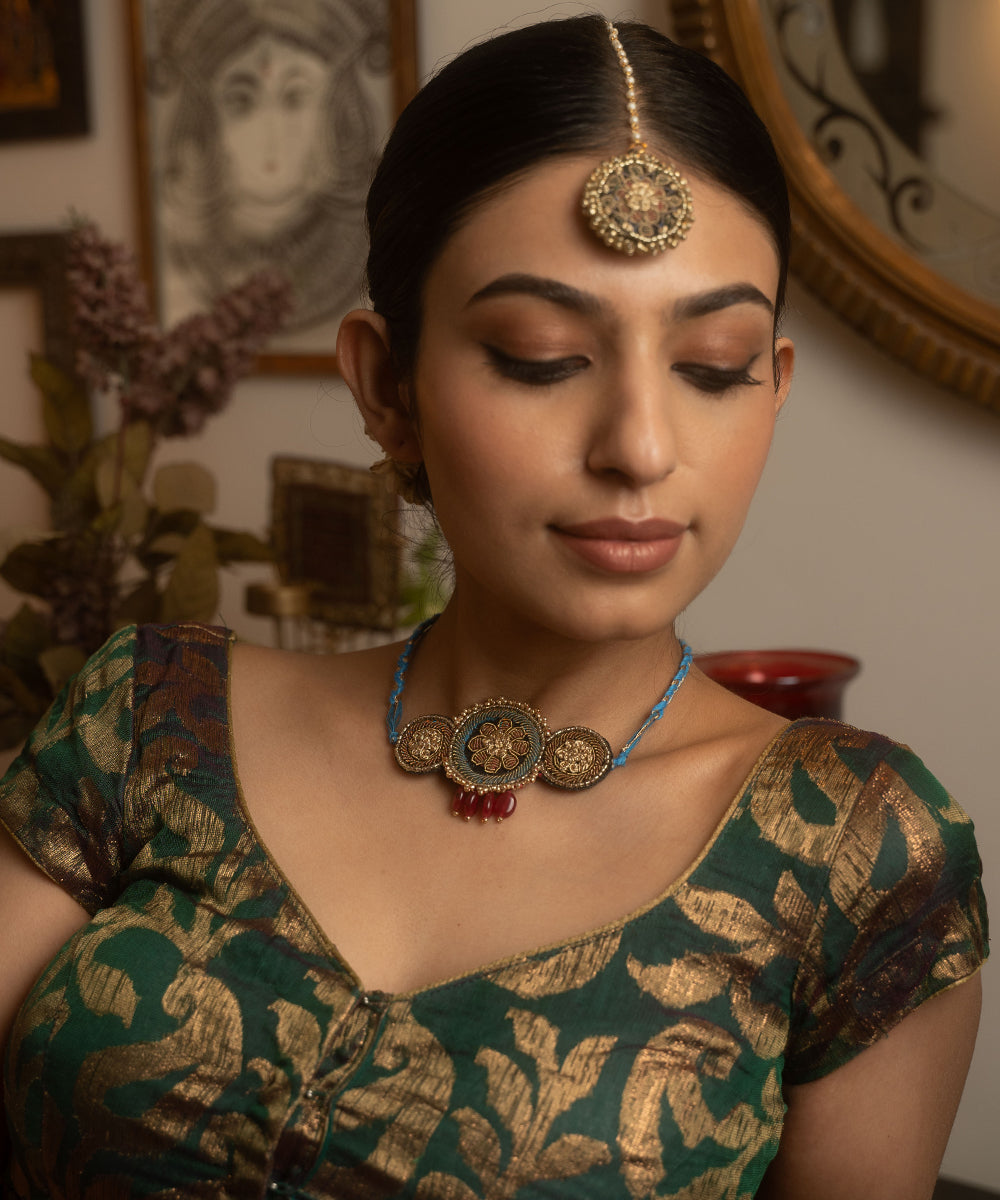 Zardoz_Rani_Choker_Hand_Embroidered_WeaverStory_02