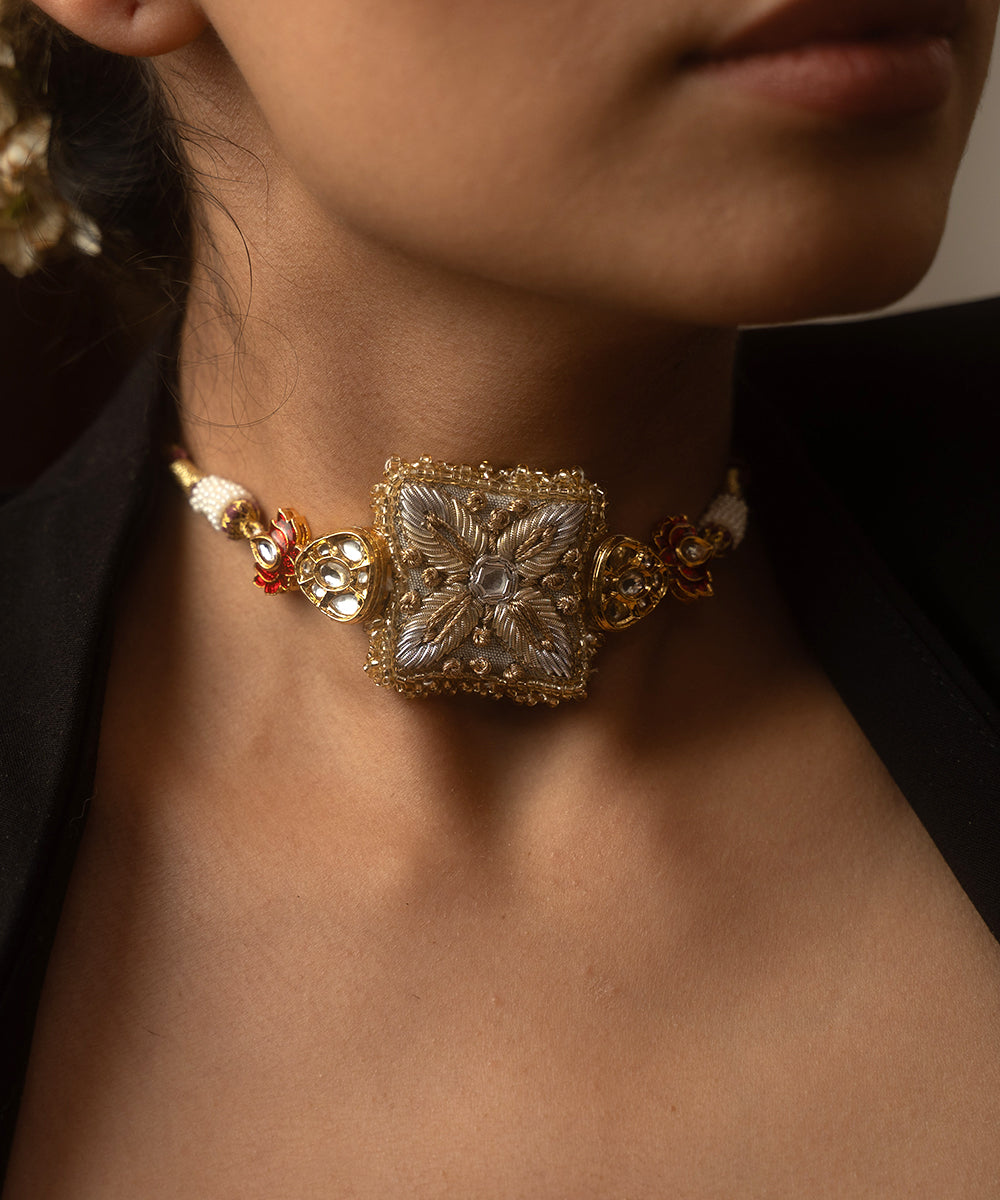Hand_Embroidered_Tukda_Choker_WeaverStory_04