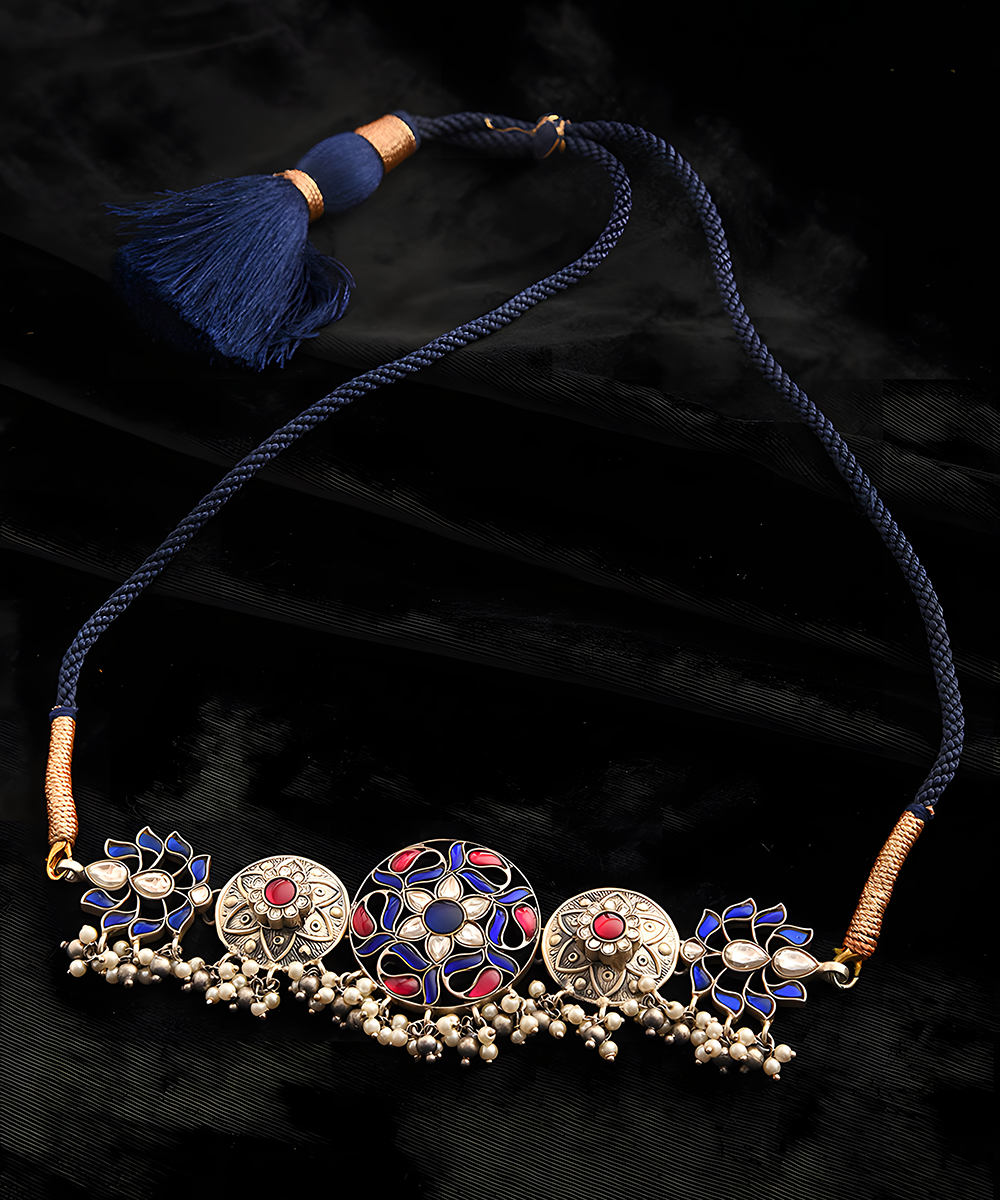 Shewta_Blue_And_Pink_Handcrafted_Pure_Silver_Kundan_Choker_WeaverStory_02