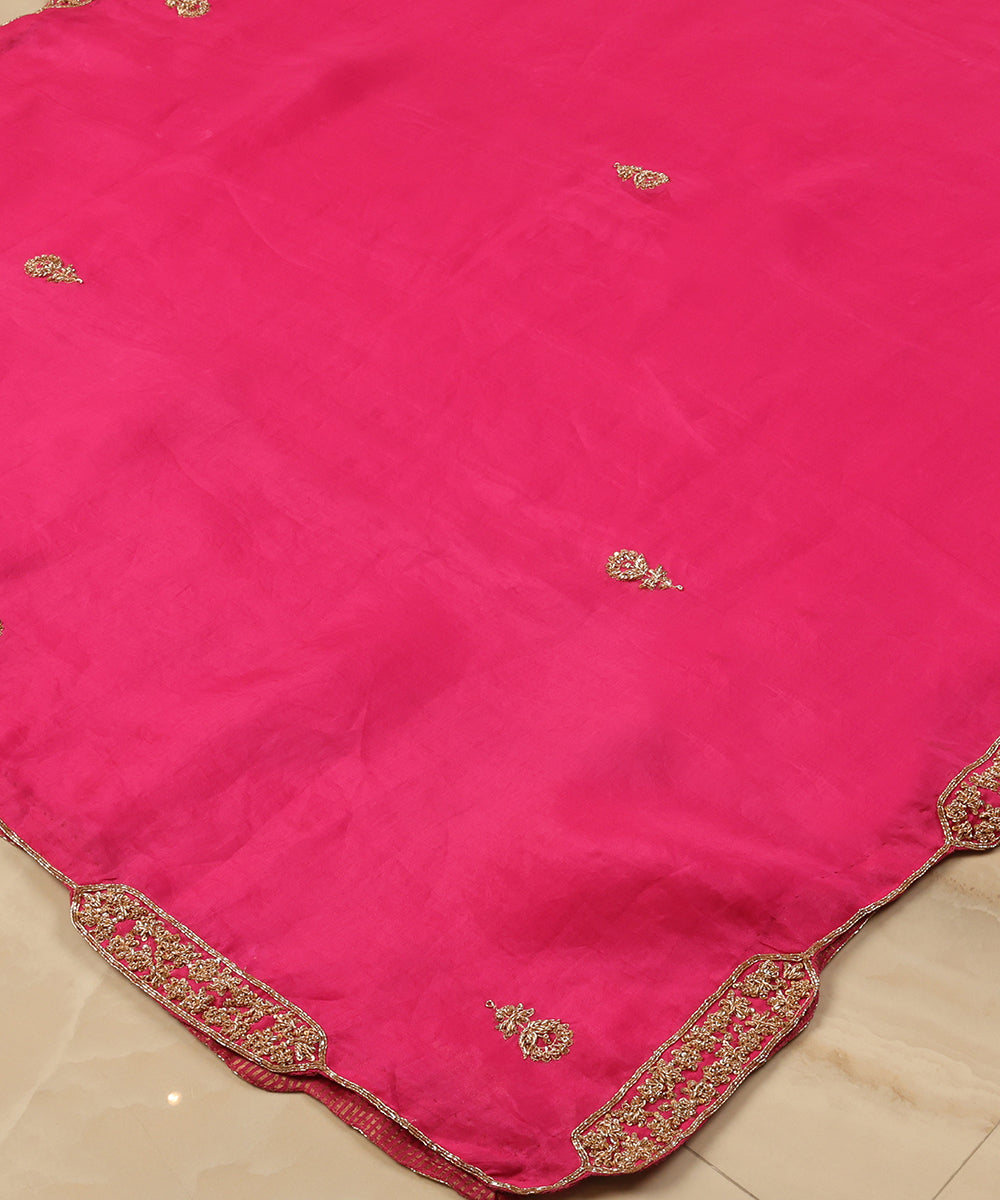 Hot_Pink_Organza_Dupatta_Scallop_Border_And_Booti_WeaverStory_03