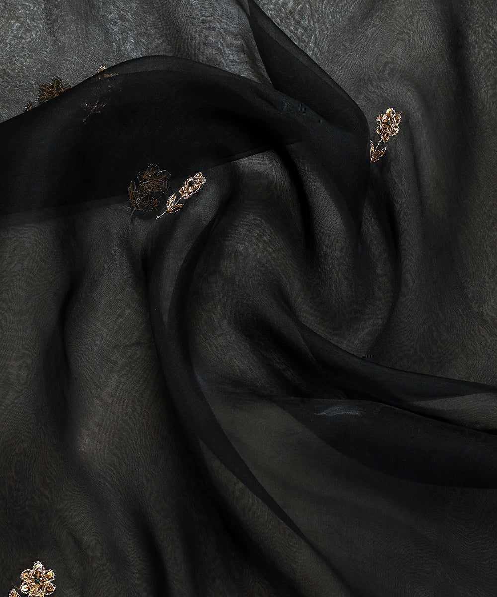 Black_Handloom_Organza_Dupatta_With_Scallop_Boder_And_Hand_Embroidery_WeaverStory_05