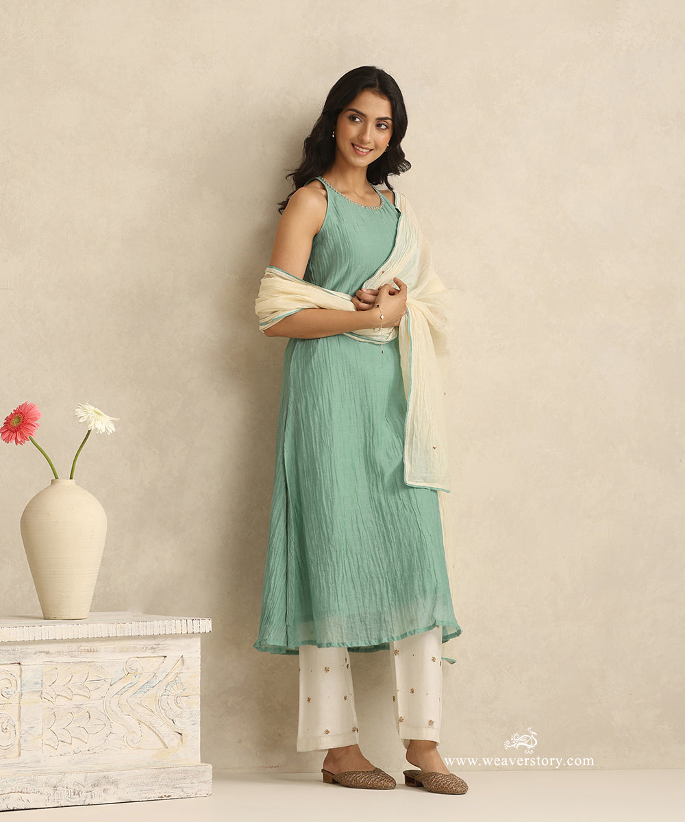 Light_Blue_Handloom_Mul_Chanderi_Suit_With_Ivory_Hand_Embroiderd_Pant_And_Ivory_Dupatta_WeaverStory_02