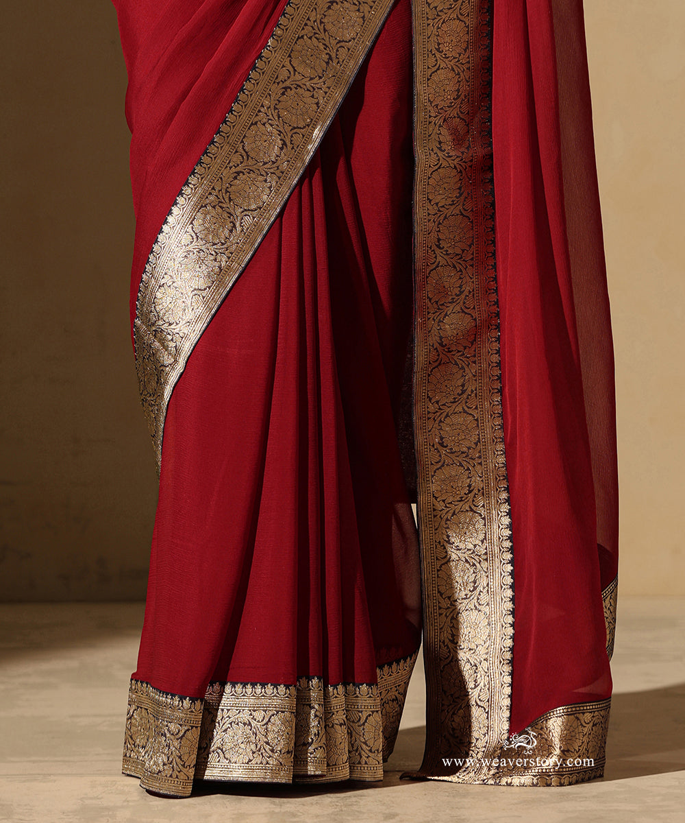 Maroon_Chiffon_Saree_With_Navy_Blue_Banarasi_Border_WeaverStory_04