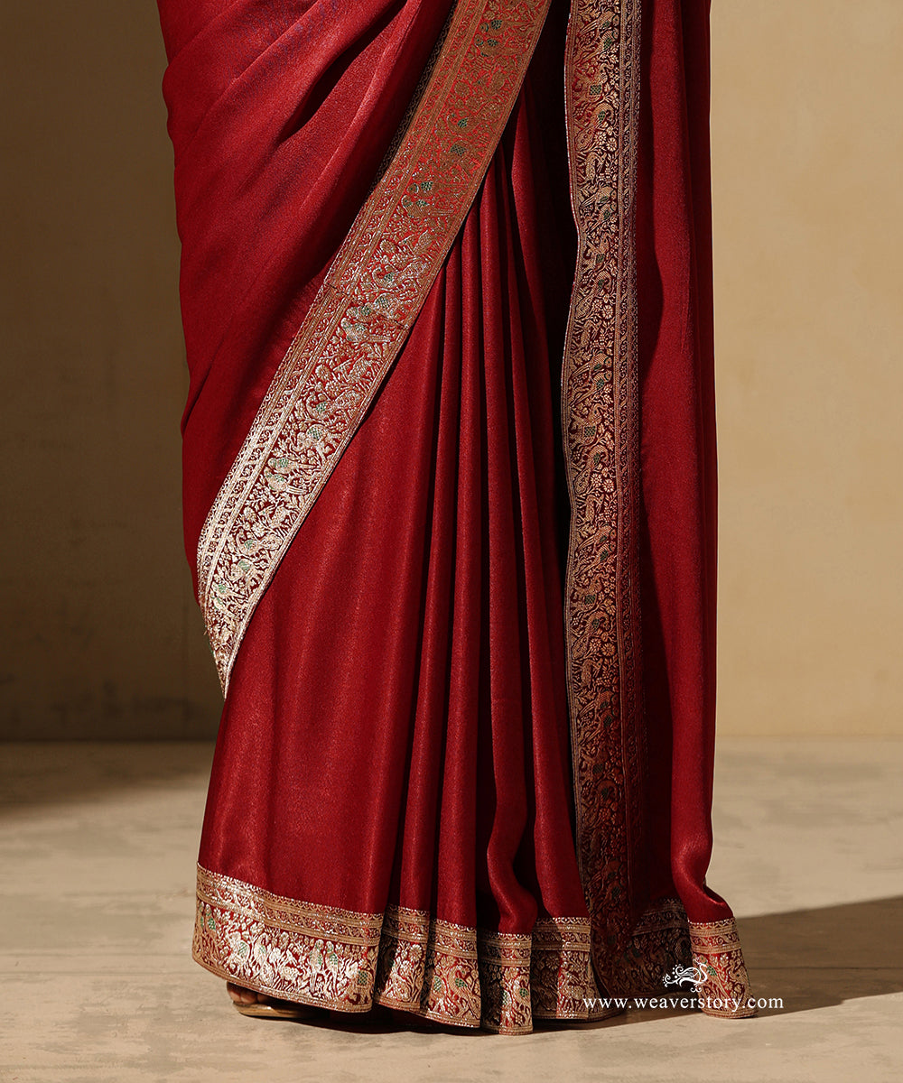 Maroon_Handloom_Georgette_Satin_Saree_With_Shikargah_Antique_Banarasi_Border_WeaverStory_04