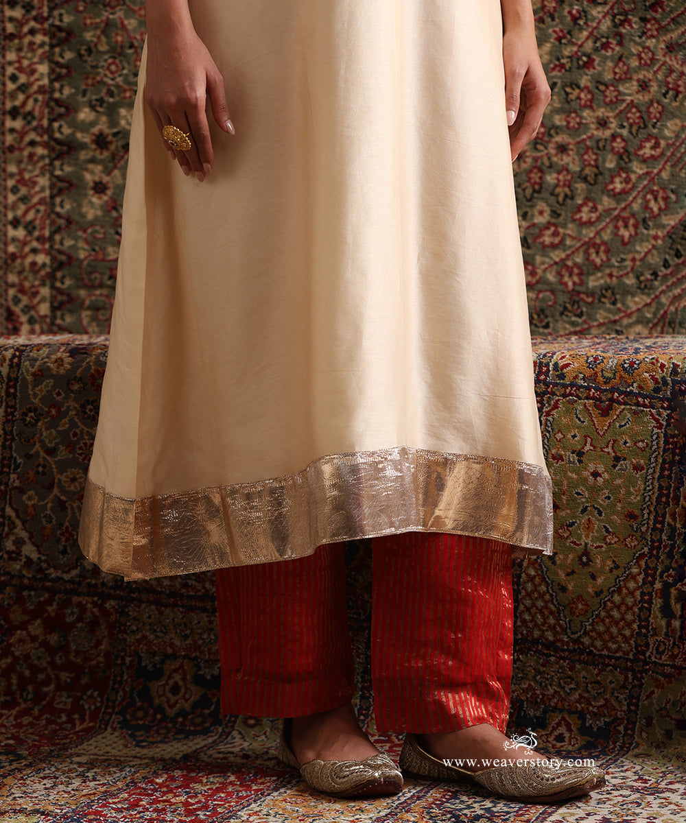 Off White Chanderi Silk Kurta With Red Stripe Tissue Pant