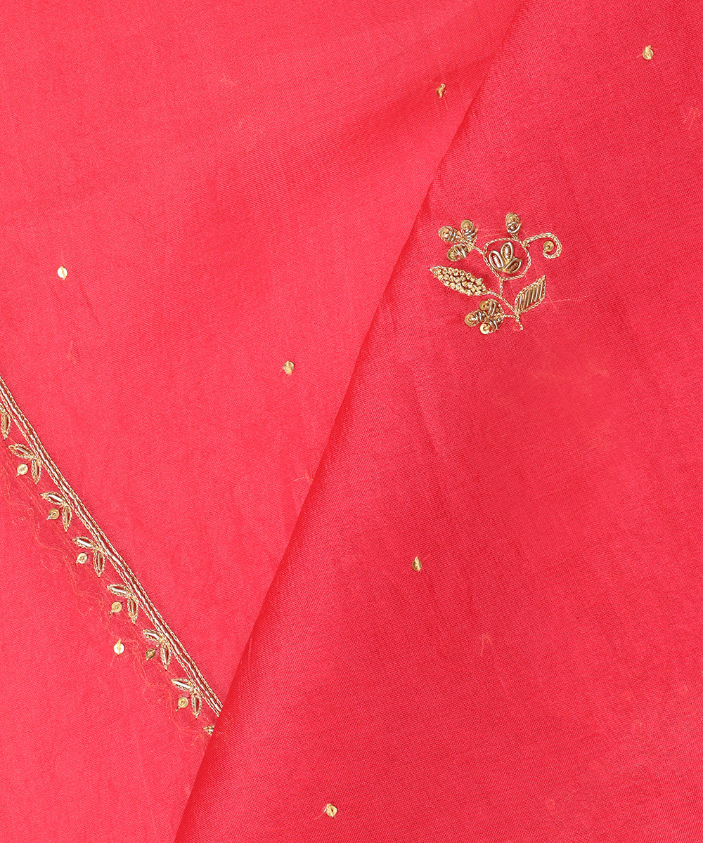 Red_Hand_Embroidered_With_Floral_Boota_Dupatta_WeaverStory_04