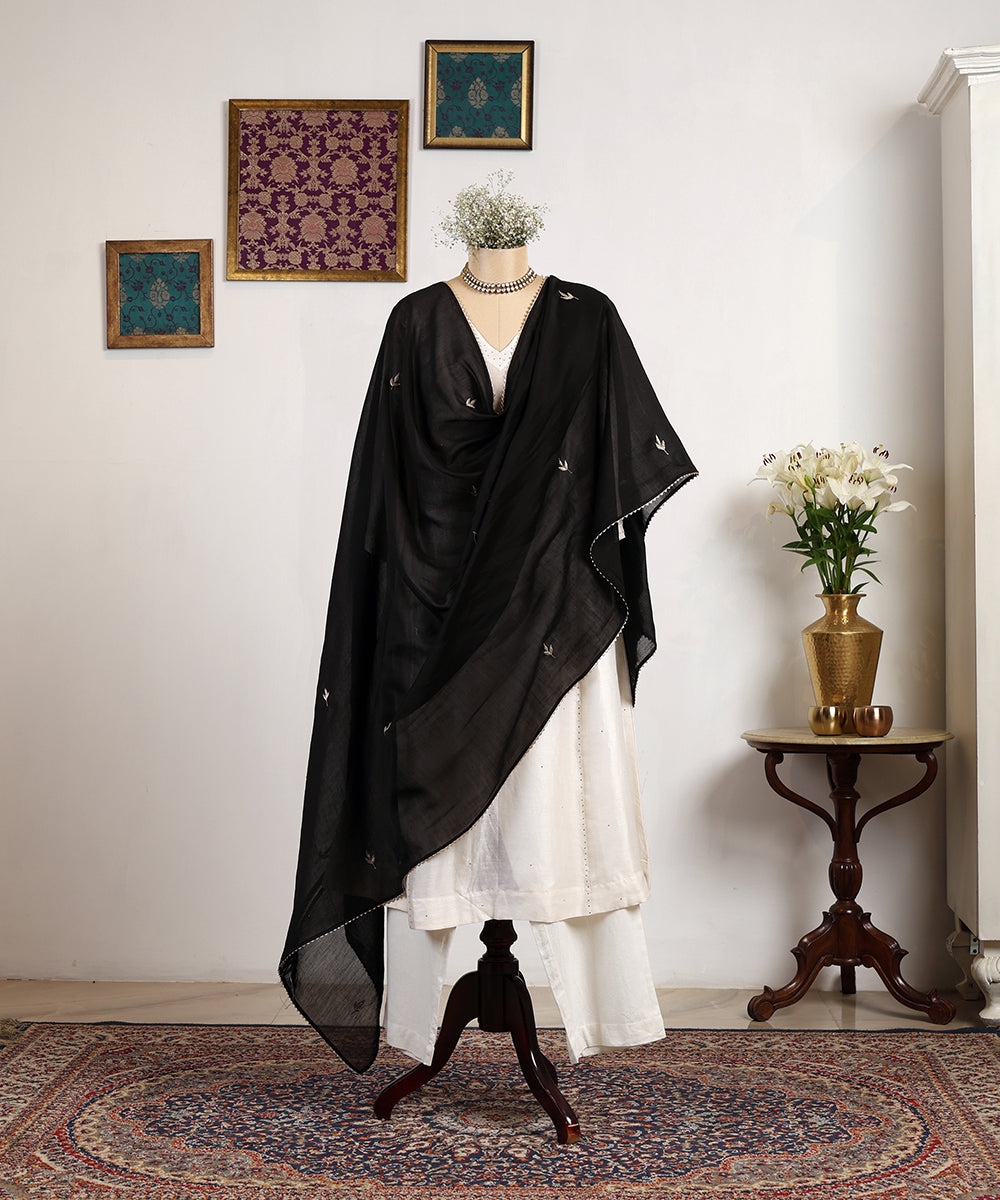 Black_Handloom_Chanderi_Silk_Dupatta_With_Embroidery_WeaverStory_01