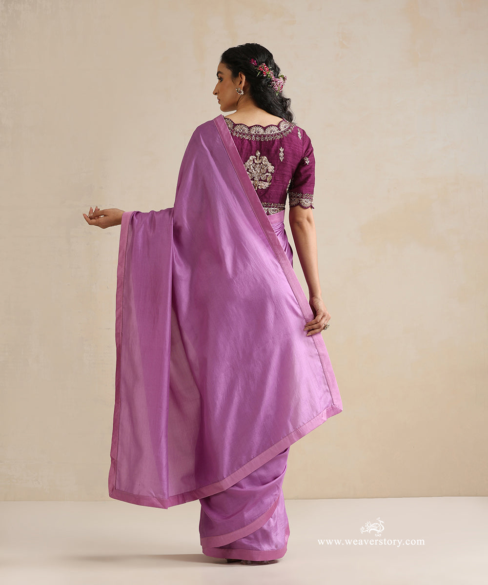 Lavender_Pure_Silk_Saree_With_Satin_Finishing_WeaverStory_03