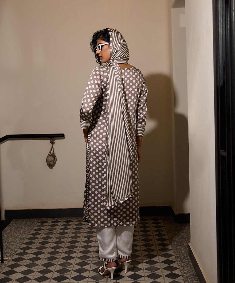 Grey_Dot_&_Stripe_Dupatta_Set_WeaverStory_02