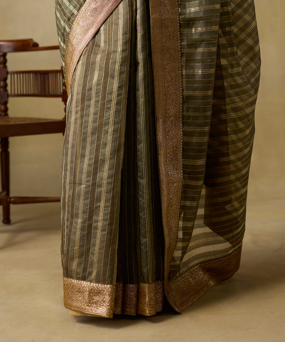 Olive_Green_Handloom_Stiped_Organza_Saree_With_Sanjab_Border_WeaverStory_04