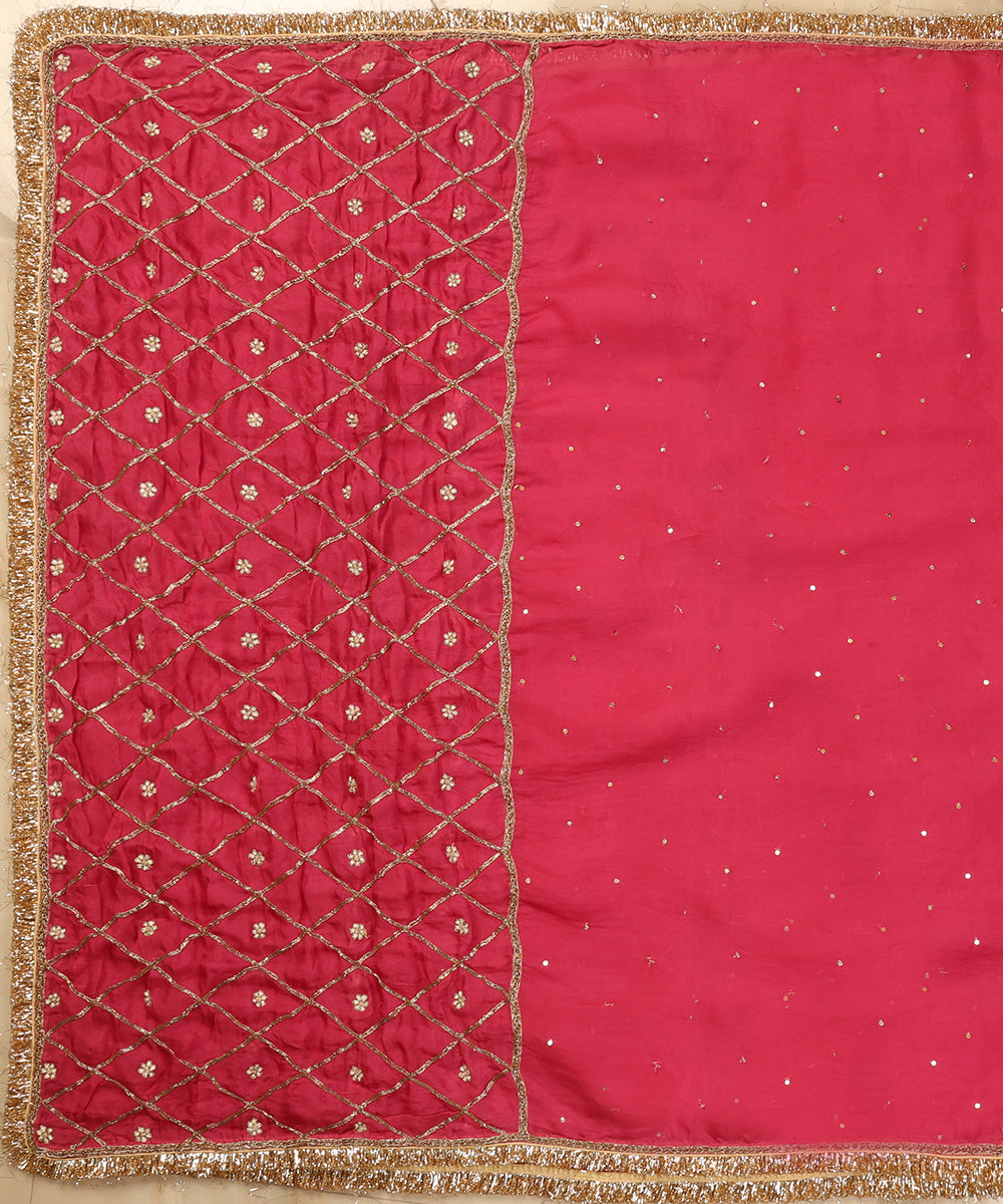 Magenta_Organza_Dupatta_With_Hand_Embroury_WeaverStory_04