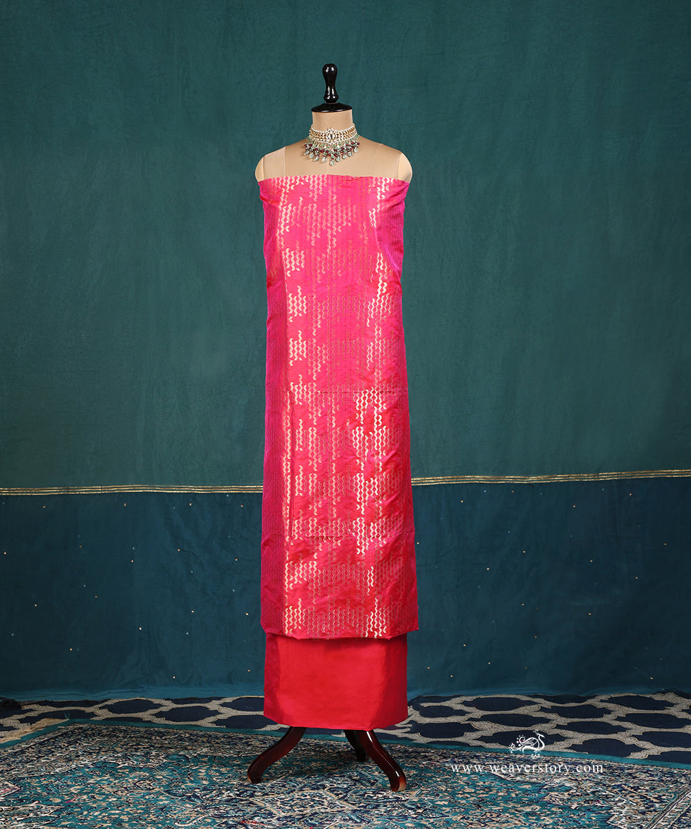 Handloom_Pink_Pure_Katan_Silk_Banarasi Suit_Set_Fabric_With_Geometric_Motif_WeaverStory_02