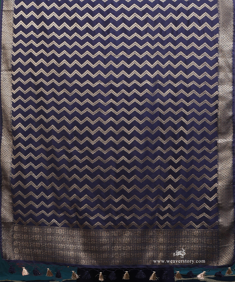 Blue_Handloom_Pure_Cotton_Silk_Banarasi_Suit_Set_Fabric_With_Floral_Boota_WeaverStory_04