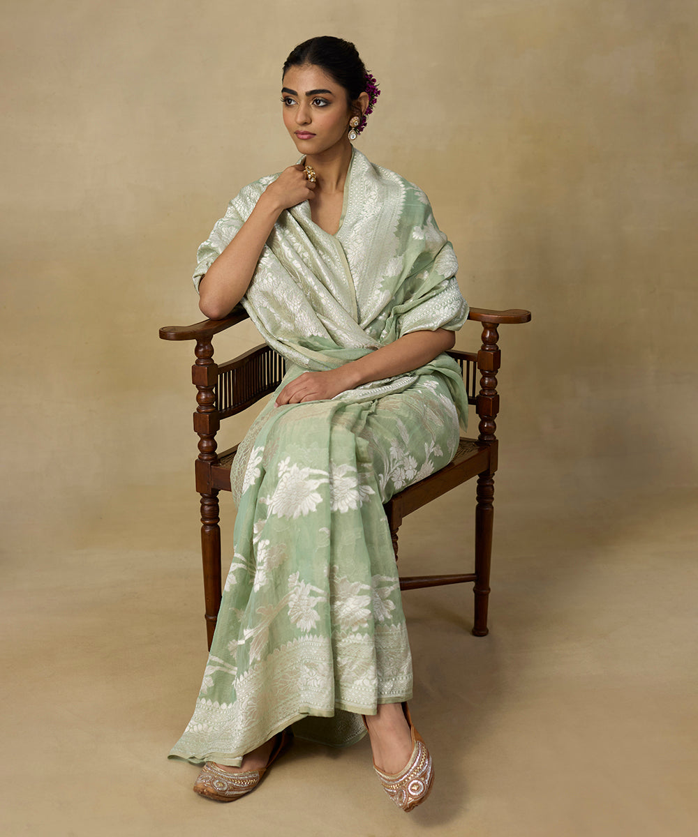 Handloom_Pista_Green_Pure_Tissue_Georgette_Banarasi_Saree_With_Floral_Jaal_WeaverStory_02