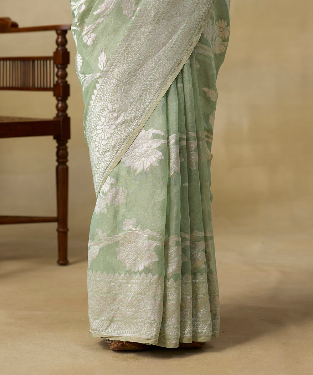 Handloom_Pista_Green_Pure_Tissue_Georgette_Banarasi_Saree_With_Floral_Jaal_WeaverStory_04