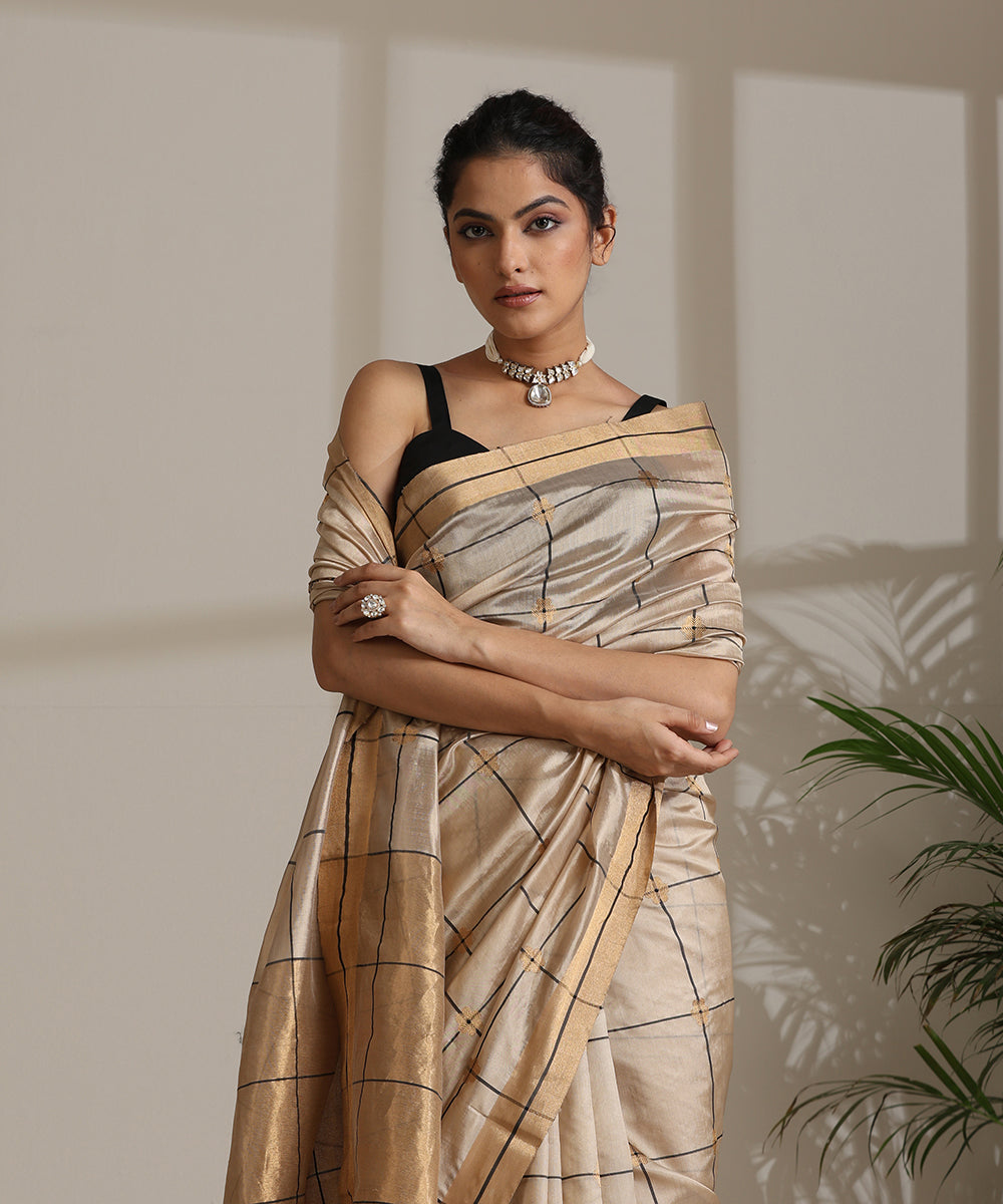 Beige_Handloom_Pure_Silk_Chanderi_Saree_With_Black_Checks_And_Zari_Booti_WeaverStory01