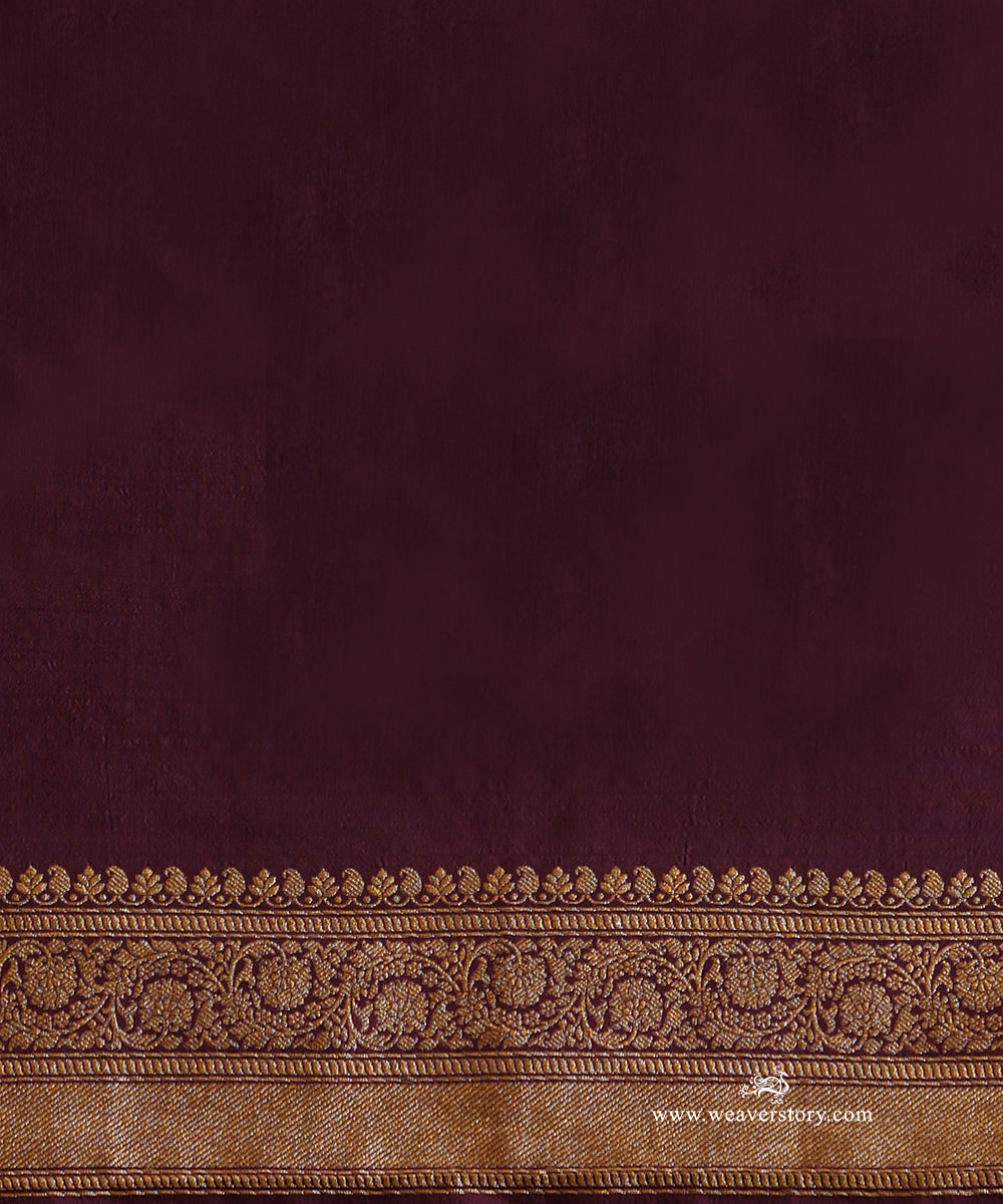 Dark_Purple_Handloom_Pure_Katan_Silk_Banarasi_Saree_With_Cutwork_Booti_WeaverStory_05