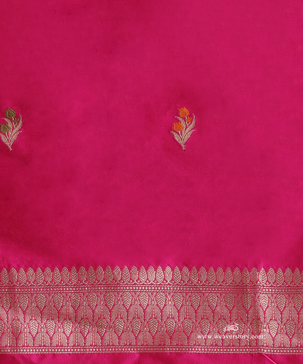 Handloom_Rani_Pink_Pure_Katan_Silk_Tanchoi_Banarasi_Saree_With_Kadhwa_Hot_Pink_Border_WeaverStory_05