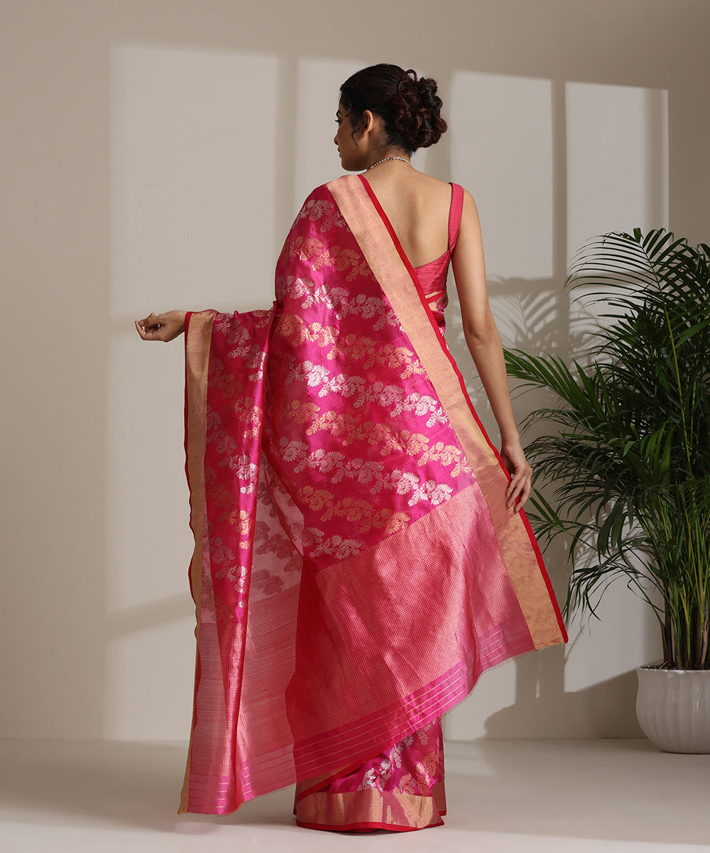Rani_Pink_Handloom_Pure_Chanderi_Silk_Saree_With_All_Over_Sona_Rupa_Meena_Jaal_And_Tissue_Border_WeaverStory03