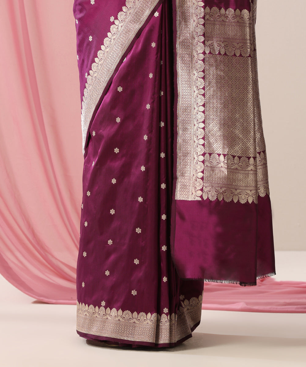 Purple_Handloom_Pure_Katan_Silk_Banarasi_Saree_With_Kadhwa_Border_WeaverStory_04
