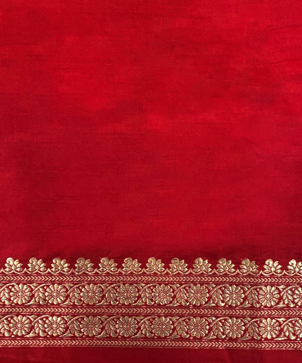 Handloom Red Pure Katan Silk Banarasi Saree With Kadhwa Booti And Border