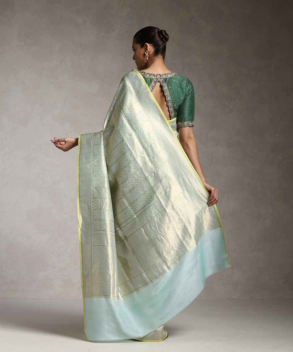 Powder_Blue_Handloom_Pure_Katan_Silk_Zari_Wasket_Kimkhab_Banarasi_Saree_WeaverStory_03