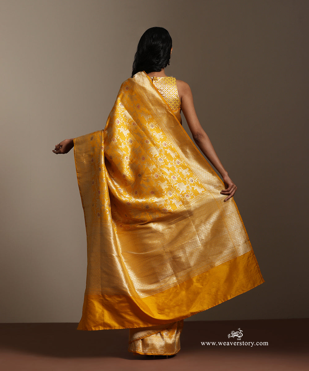 Mustard_Pure_Katan_Silk_Zari_Weft_Shikargah_Saree_With_Meenakari_WeaverStory_03