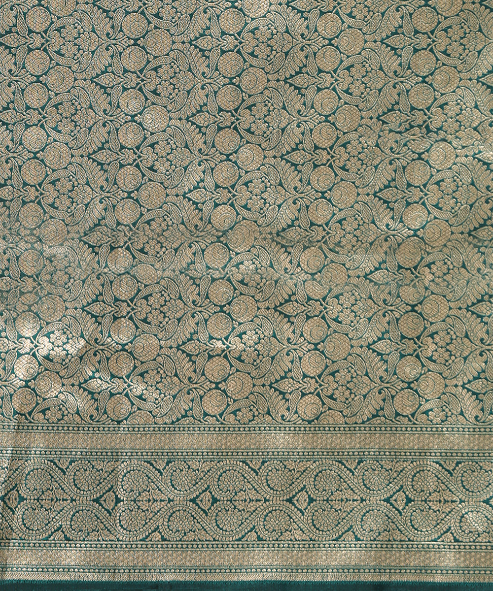 Handloom_Teal_Green_Pure_Katan_Silk_Banarasi_Saree_With_Floral_Jaal_In_Gold_And_Silver_Zari_WeaverStory_05
