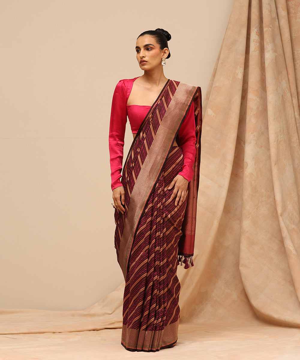 Handloom_Coke_Brown_Pure_Satin_Silk_Banarasi_Saree_With_Diagonal_Stripes_WeaverStory_02