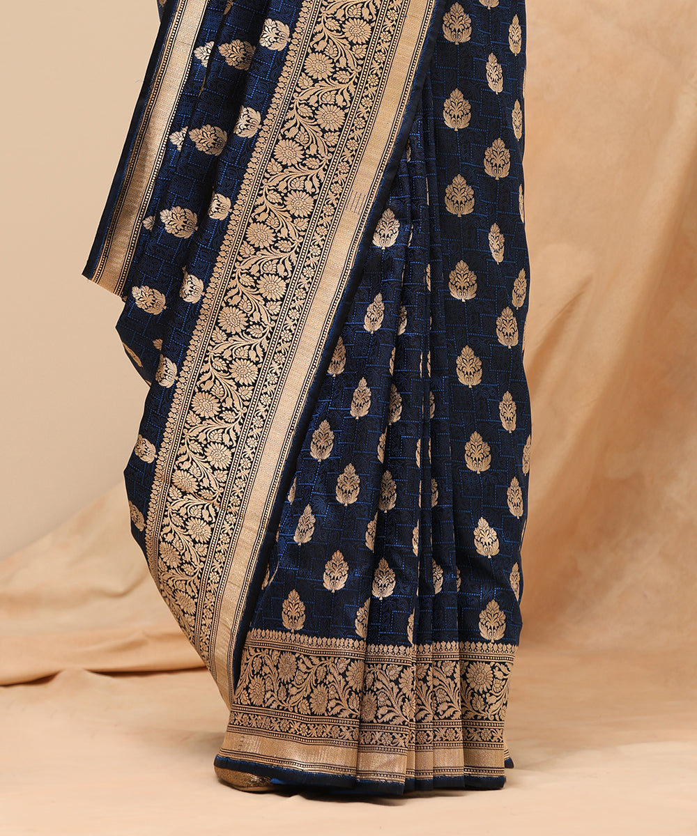Dark_Blue_Handloom_Pure_Satin_Silk_Tanchoi_Banarasi_Saree_With_Zari_Motifs_WeaverStory_04